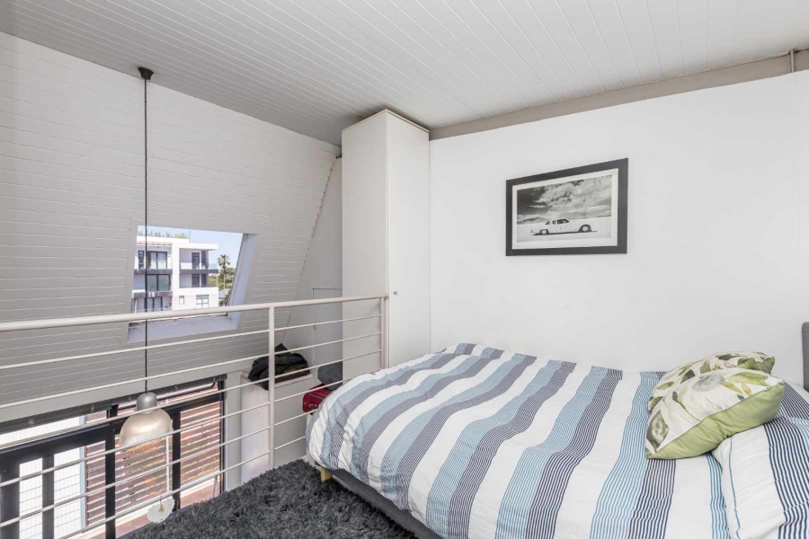 1 Bedroom Property for Sale in Observatory Western Cape